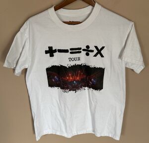 Ed Sheeran Mathematics World Tour T Shirt Size M Band Top White
